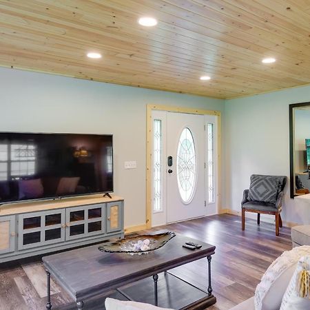 Sevierville Cabin With Private Hot Tub And Fire Pit Exterior foto